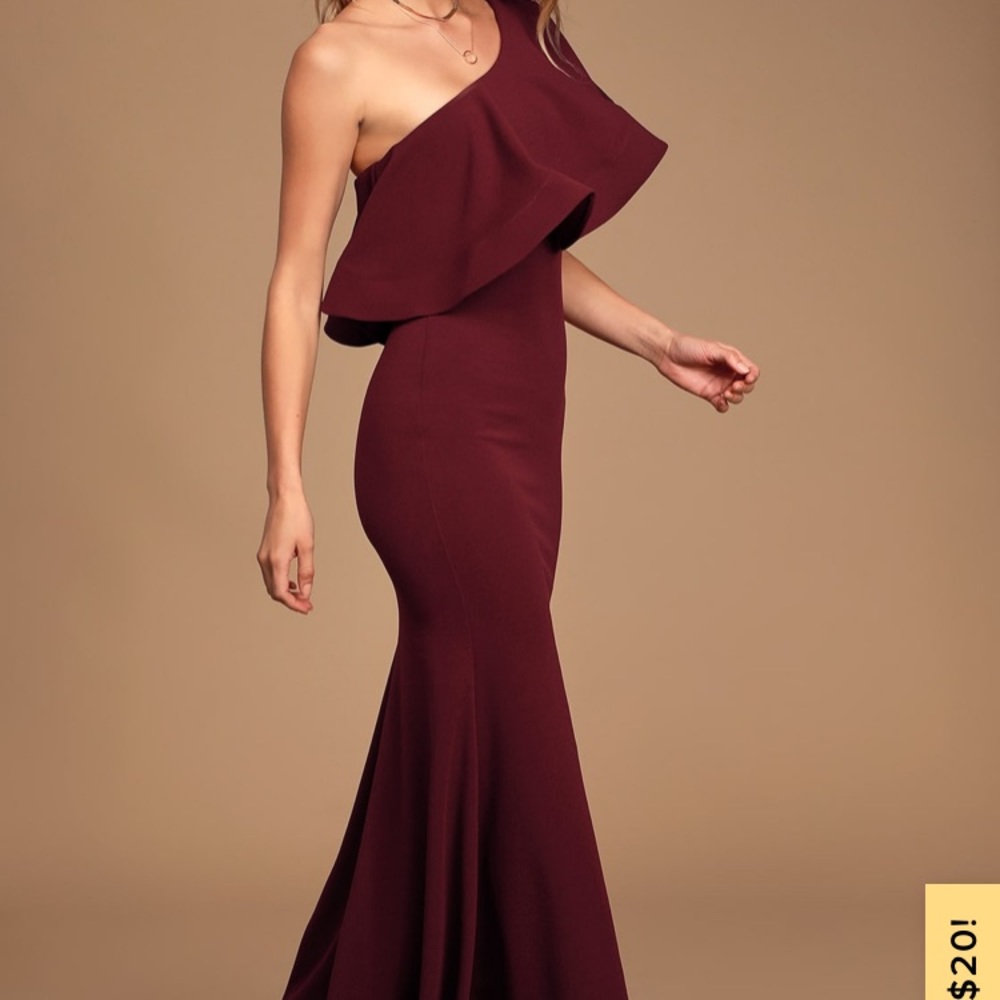 Lulus “so amazed” burgundy maxi